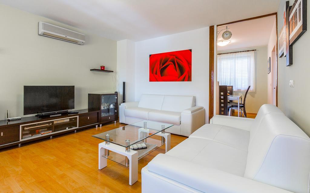 Holiday Home Villa Pula Zimmer foto